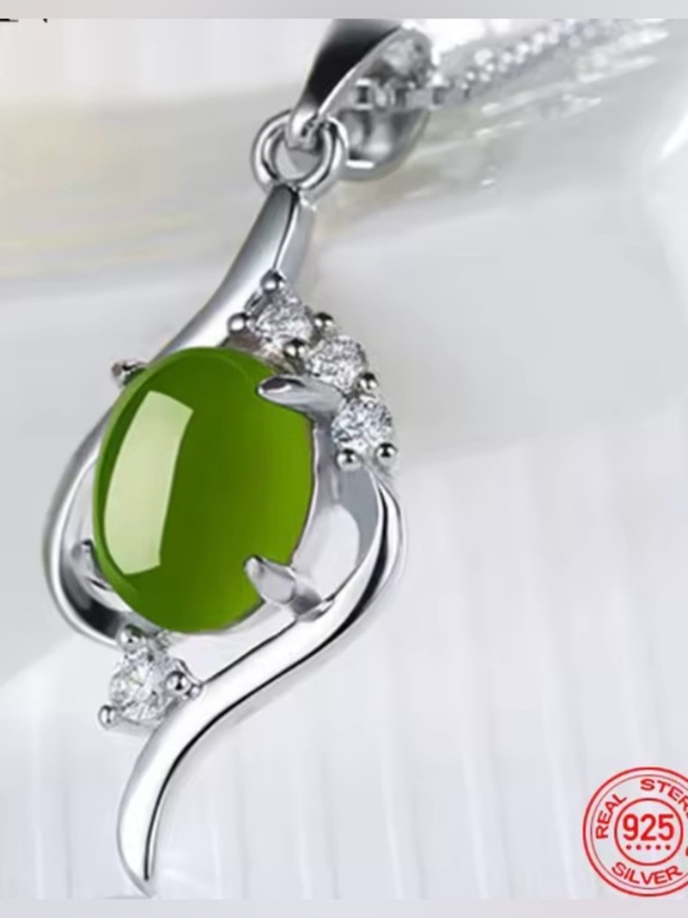 New .925 Jade Green Stone Pendant Necklace, Stamped